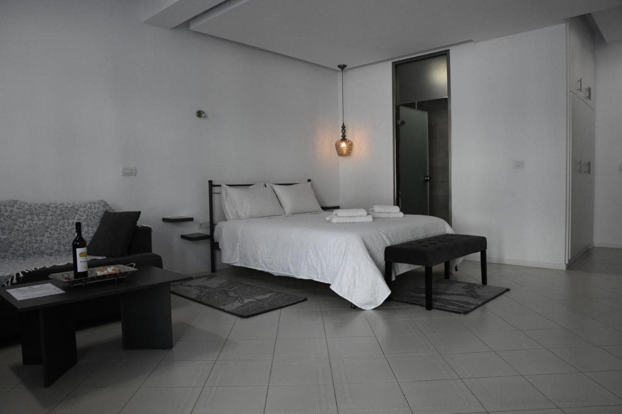 City Heart Luxury Studios Rhodes City Bagian luar foto
