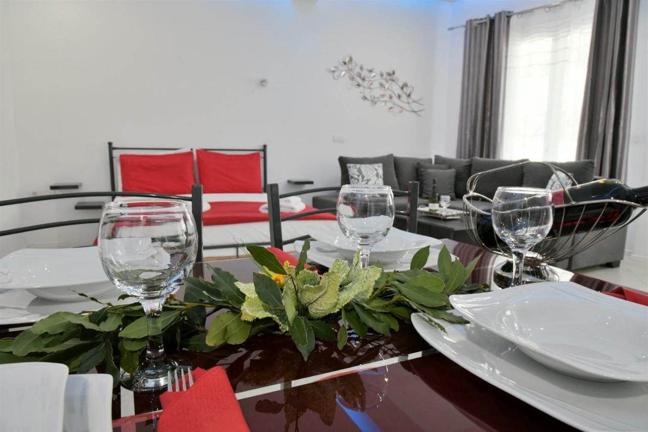City Heart Luxury Studios Rhodes City Bagian luar foto