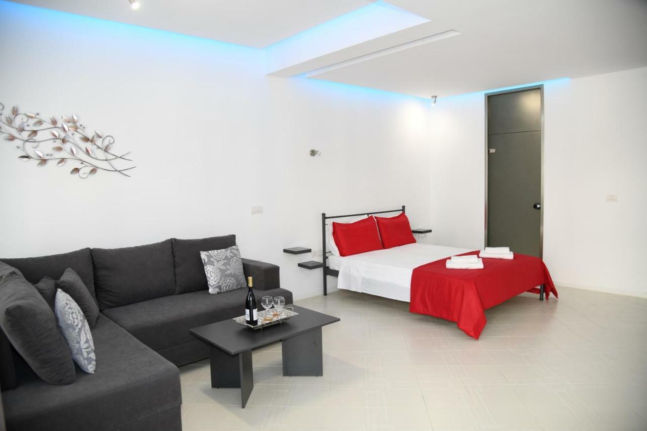City Heart Luxury Studios Rhodes City Bagian luar foto