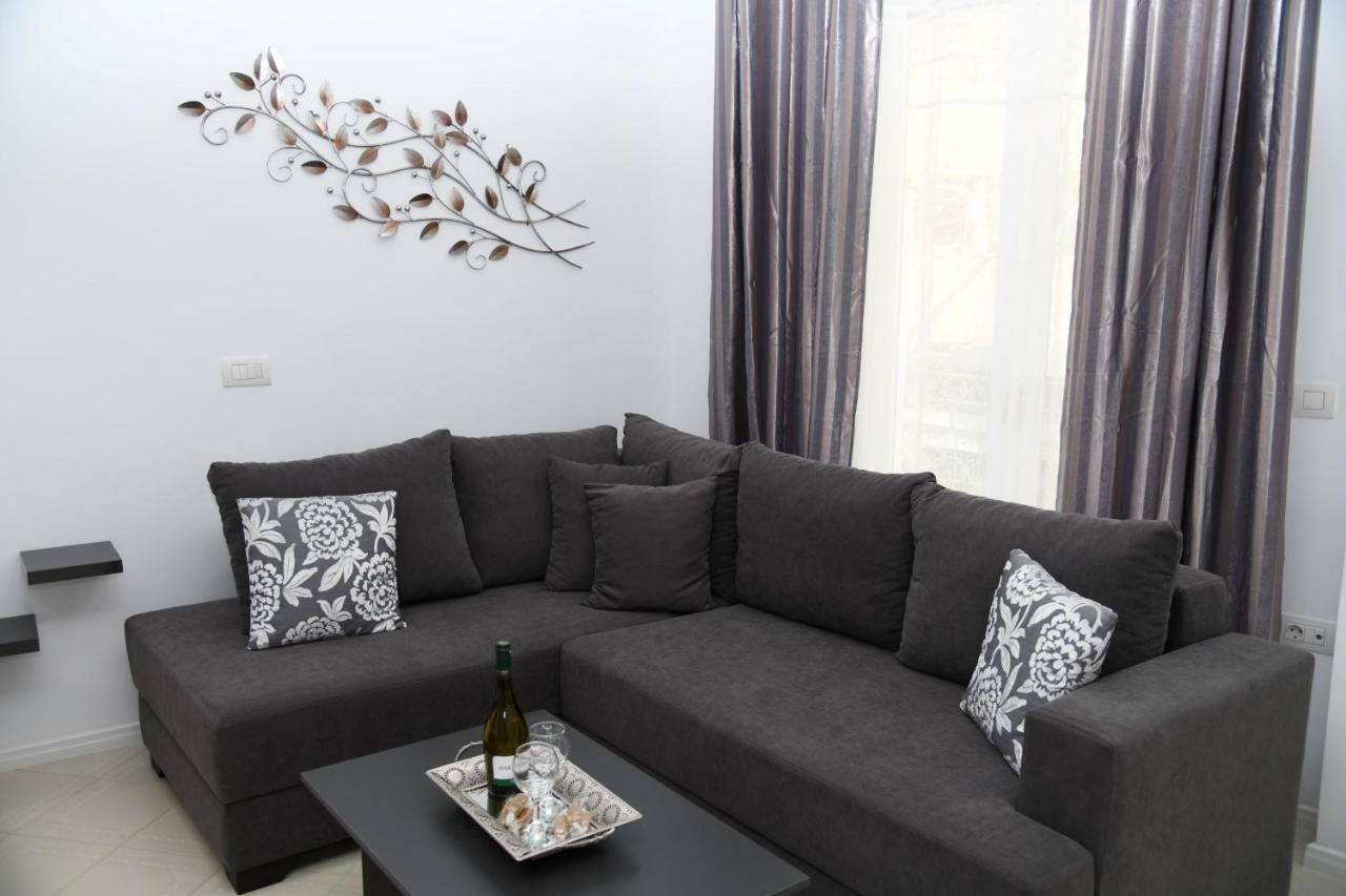 City Heart Luxury Studios Rhodes City Bagian luar foto