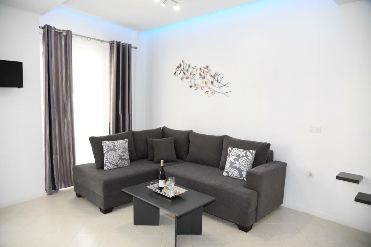City Heart Luxury Studios Rhodes City Bagian luar foto